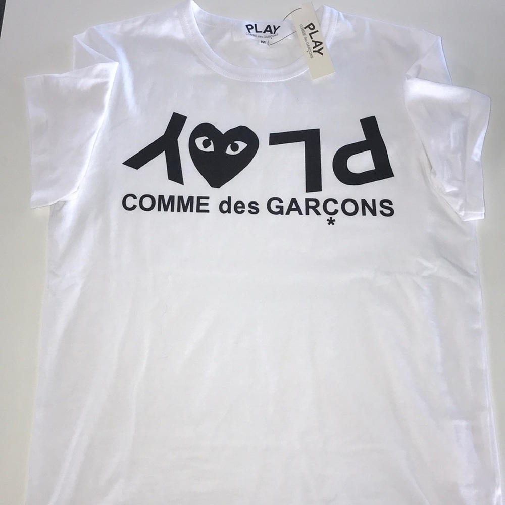 COMME des GARÇONS Play Graphic Tee Shirt